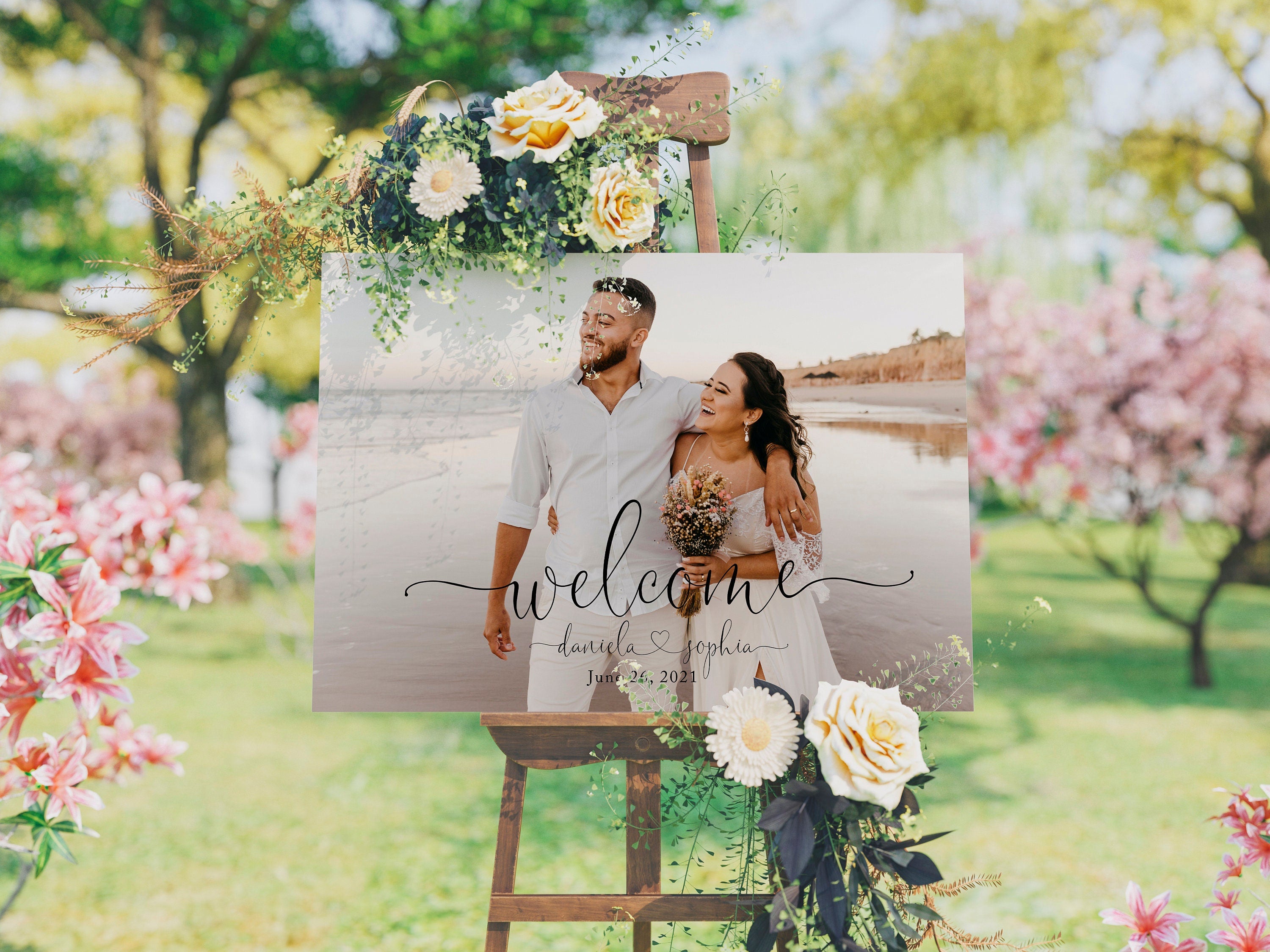 Couple names and date Wedding Sign Wedding Welcome Sign Wedding Guests Sign Custom Canvas Print Personalized wedding canvas print