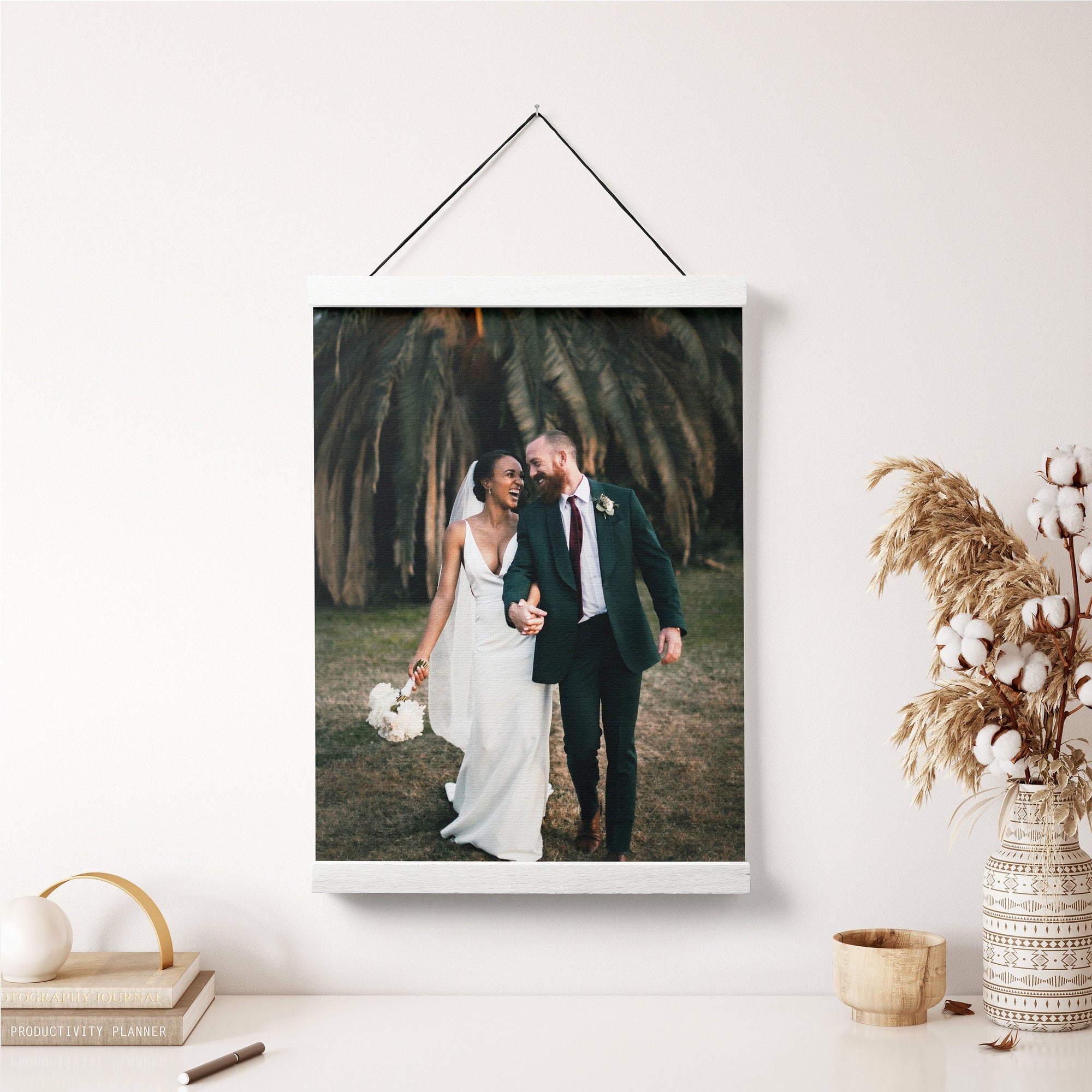 Hanger frames, Your photo on canvas framed, Print Hanger, Poster hange – OC  Canvas Studio